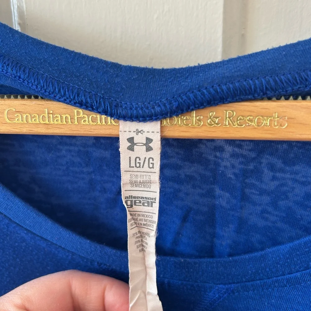 Under Armour Women’s Long-Sleeve Scoop Neck Top - Cobalt Blue - Picture 5 of 8